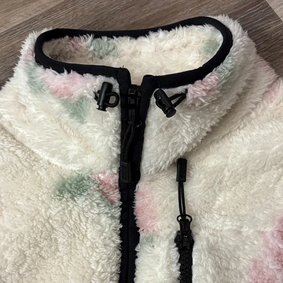 PINK Victoria's Secret Cream Fleece Pullover - Picture 3 of 5